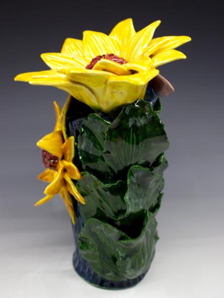 Calla & Crown 